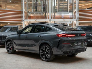 2026 BMW X6 M60i III (G06) Рестайлинг, серый, 19490000 рублей, вид 4