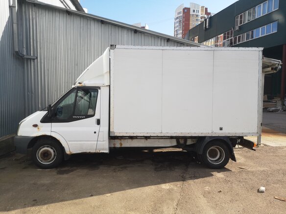 2010 Ford Transit, белый, 925000 рублей - вид 1