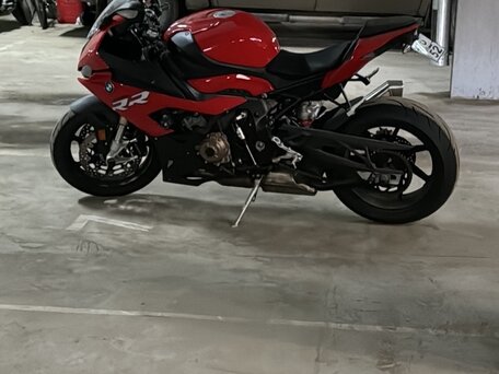 2020 BMW S 1000 RR, красный, 1750000 рублей, вид 2