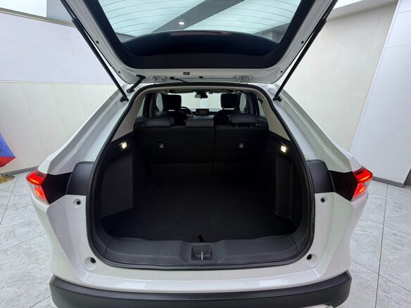 2023 Honda Vezel II, белый, 1870000 рублей - вид 15