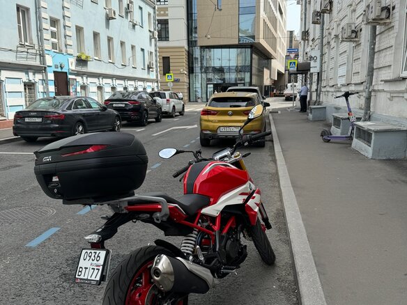2023 BMW G 310 R, красный, 549000 рублей - вид 9