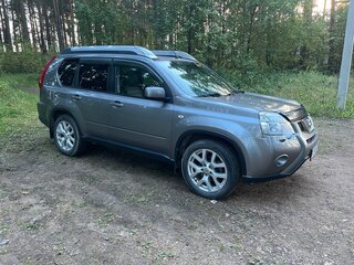 2014 Nissan X-Trail II Рестайлинг, серый, 1450000 рублей, вид 2