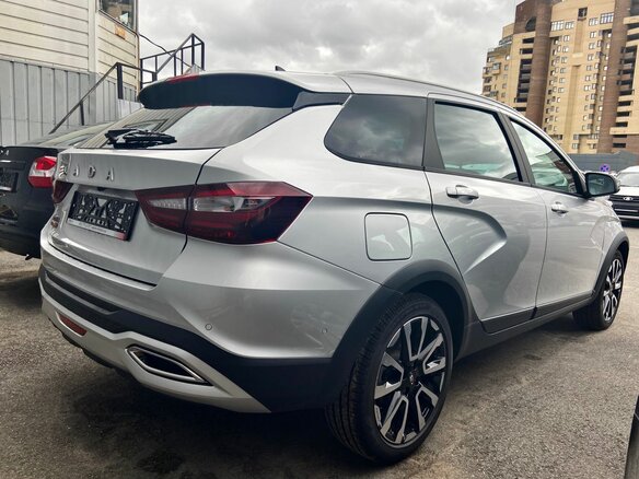 2026 Lada (ВАЗ) Vesta SW Cross I Рестайлинг (NG), серый - вид 3