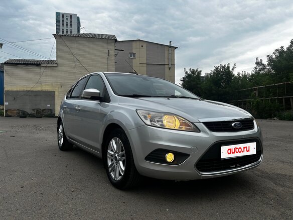 2008 Ford Focus II Рестайлинг, серый, 600000 рублей - вид 2