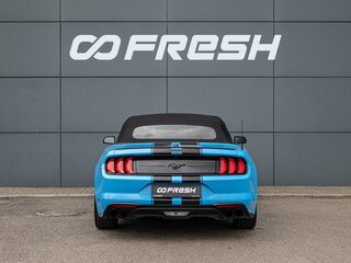 2022 Ford Mustang VI Рестайлинг, голубой, 3935000 рублей, вид 4