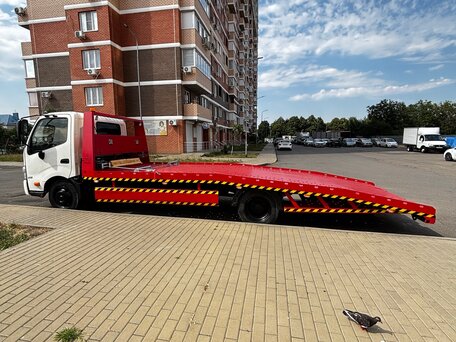 2014 Hino Series 300 (Dutro), белый, 2699000 рублей, вид 5