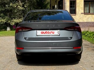 2022 Skoda Octavia IV (A8), серый, 3300000 рублей, вид 4