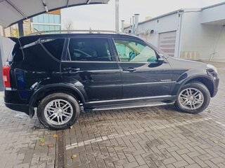 2012 SsangYong Rexton III, чёрный, 1650000 рублей, вид 3
