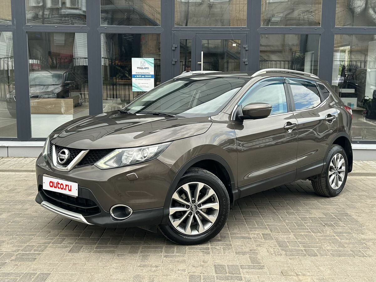 Открыть фотографии: Nissan Qashqai II