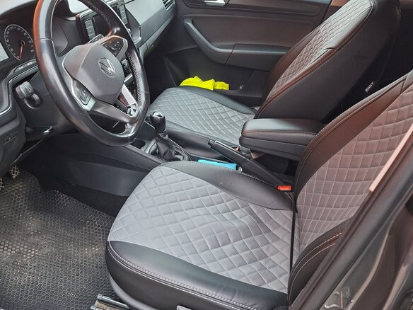 2020 Volkswagen Polo VI, серый, 1150000 рублей - вид 4
