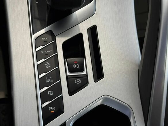 2022 Geely Coolray I, белый, 1478000 рублей - вид 13