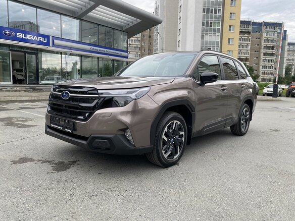 2026 Subaru Forester VI, коричневый - вид 2