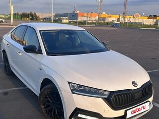2021 Skoda Octavia IV (A8), белый, 1775000 рублей, вид 1