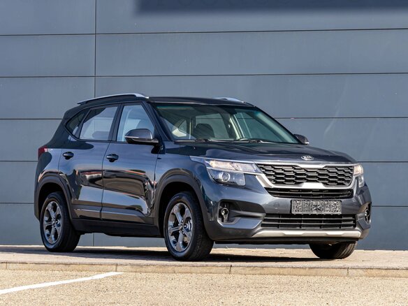 2020 Kia Seltos I, серый, 1795000 рублей - вид 8
