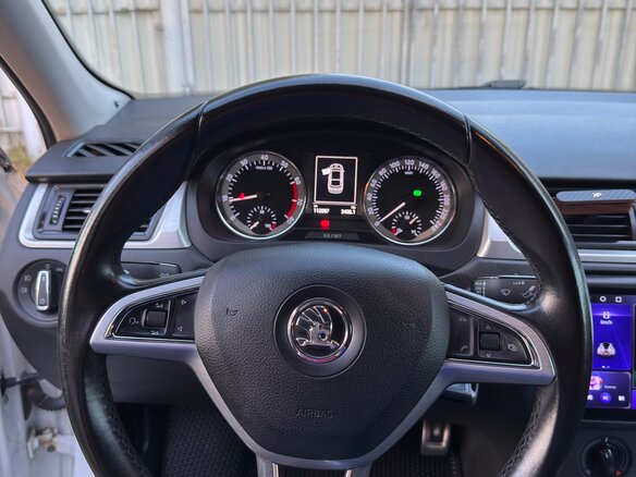 2016 Skoda Rapid I, белый, 1100000 рублей - вид 12