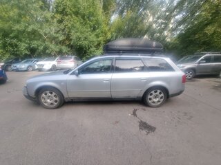 1999 Audi A6 II (C5), серебристый, 320000 рублей, вид 4