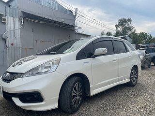 2014 Honda Fit Shuttle I Рестайлинг, белый, 850000 рублей, вид 1