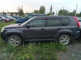 2011 Nissan X-Trail II Рестайлинг, серый, 900000 рублей, вид 3