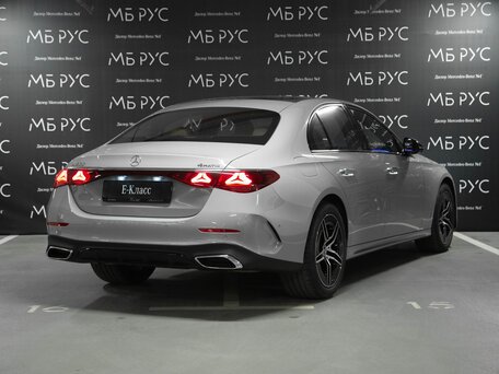 2025 Mercedes-Benz E-Класс 300 VI (W214, S214), серый, 10544600 рублей, вид 4