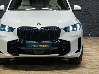 2026 BMW X5 40i IV (G05/G18) Рестайлинг, белый, 16390000 рублей, вид 3
