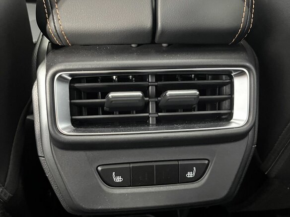 2026 Geely Okavango I Рестайлинг, серый, 3864990 рублей - вид 29