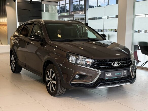 2021 Lada (ВАЗ) Vesta SW Cross I, чёрный - вид 2