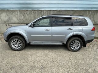 2011 Mitsubishi Pajero Sport II, серебристый, 1400000 рублей, вид 3