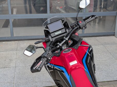2021 Honda CRF 1100L Africa Twin, красный, 1900000 рублей, вид 5