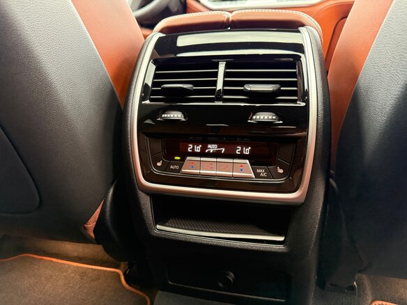 2021 BMW X6 30d III (G06), зелёный, 7990000 рублей - вид 21