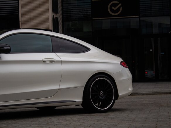 2018 Mercedes-Benz C-Класс 200 IV (W205) Рестайлинг, белый, 2799999 рублей - вид 5
