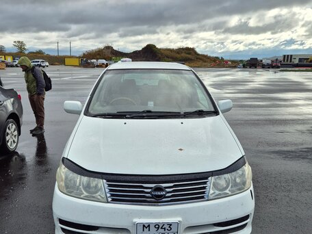 2002 Nissan Liberty, белый, 270000 рублей, вид 1
