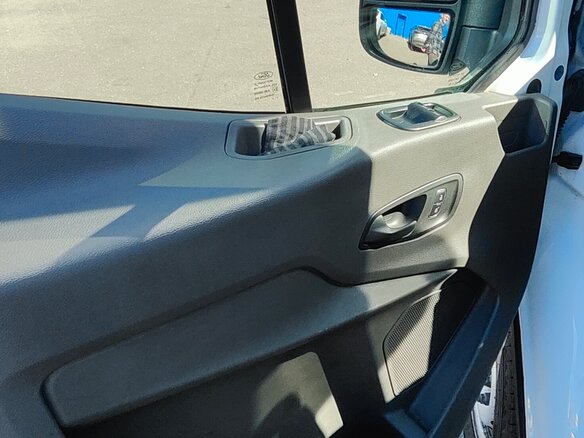 2022 Ford Transit, белый, 2300000 рублей - вид 12