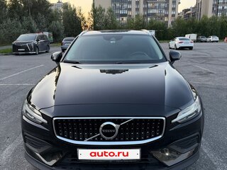 2021 Volvo V60 Cross Country II, чёрный, 4450000 рублей, вид 1