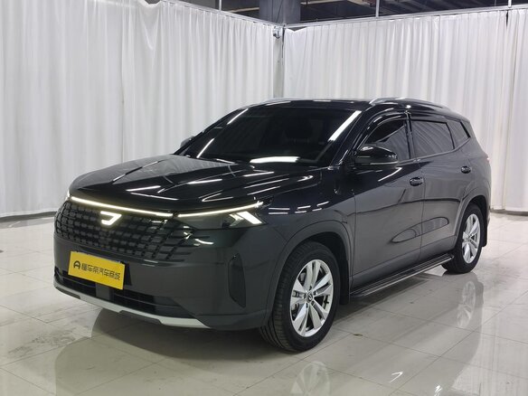 2026 Jetta VS8, чёрный, 1570000 рублей