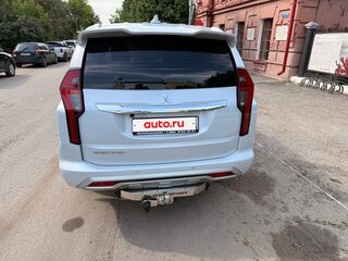 2020 Mitsubishi Pajero Sport III Рестайлинг, белый, 4110000 рублей, вид 3