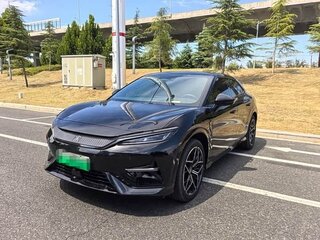 2025 BYD Song L, серый, 3700000 рублей, вид 3