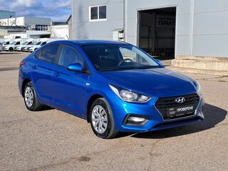 2018 Hyundai Solaris II, синий, 1320000 рублей, вид 3