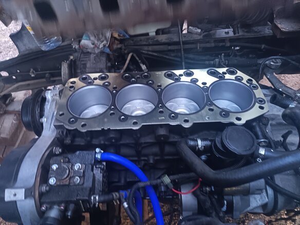 2011 Foton Aumark, красный, 900000 рублей - вид 25
