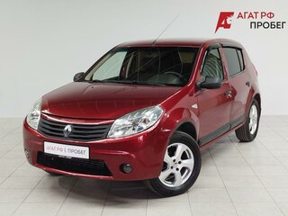 2013 Renault Sandero I, красный, 550000 рублей, вид 1