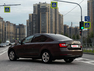 2017 Skoda Octavia III (A7) Рестайлинг, коричневый, 1440000 рублей, вид 2