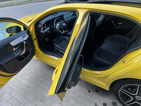 2019 Mercedes-Benz A-Класс 200 IV (W177), жёлтый, 2280000 рублей - вид 32