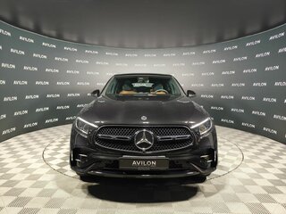 2025 Mercedes-Benz GLC Coupe 260 II (C254), чёрный, 8100000 рублей, вид 3
