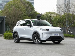 2026 Leapmotor A10 53 kWh, серебристый, 2190000 рублей, вид 1
