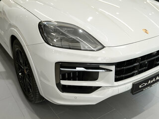 2026 Porsche Cayenne GTS III Рестайлинг, серый, 26900000 рублей, вид 4
