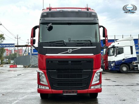 2018 Volvo FH, красный, 5690000 рублей, вид 2