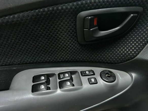 2007 Hyundai Tucson I, серый - вид 16