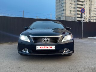 2014 Toyota Camry VII (XV50), чёрный, 1550000 рублей, вид 2
