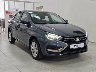 2026 Lada (ВАЗ) Vesta I Рестайлинг (NG), серебристый, 1805000 рублей, вид 3