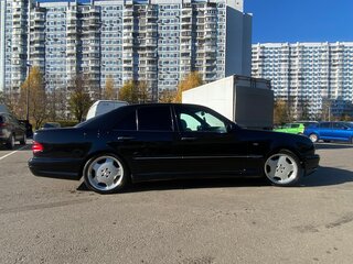1997 Mercedes-Benz E-Класс 240 II (W210, S210), чёрный, 800000 рублей, вид 3