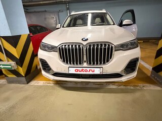 2022 BMW X7 40i I (G07), белый, 9500000 рублей, вид 1
